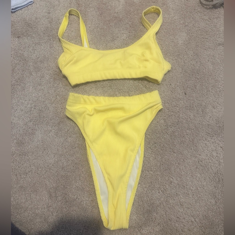 ASOS swim. Yellow. High cut / high waisted. Retro. Size 2.